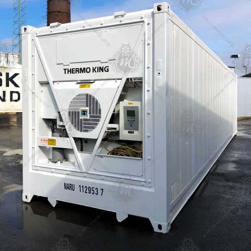 Contenedor refrigerado Reefer High Cube de 40 pies con unidad Thermo King Magnum+, fabricado en acero aislado, ideal para transporte y almacenamiento de productos refrigerados y congelados, asegurando una cadena de frío fiable en logística internacional, ubicado en un patio logístico.